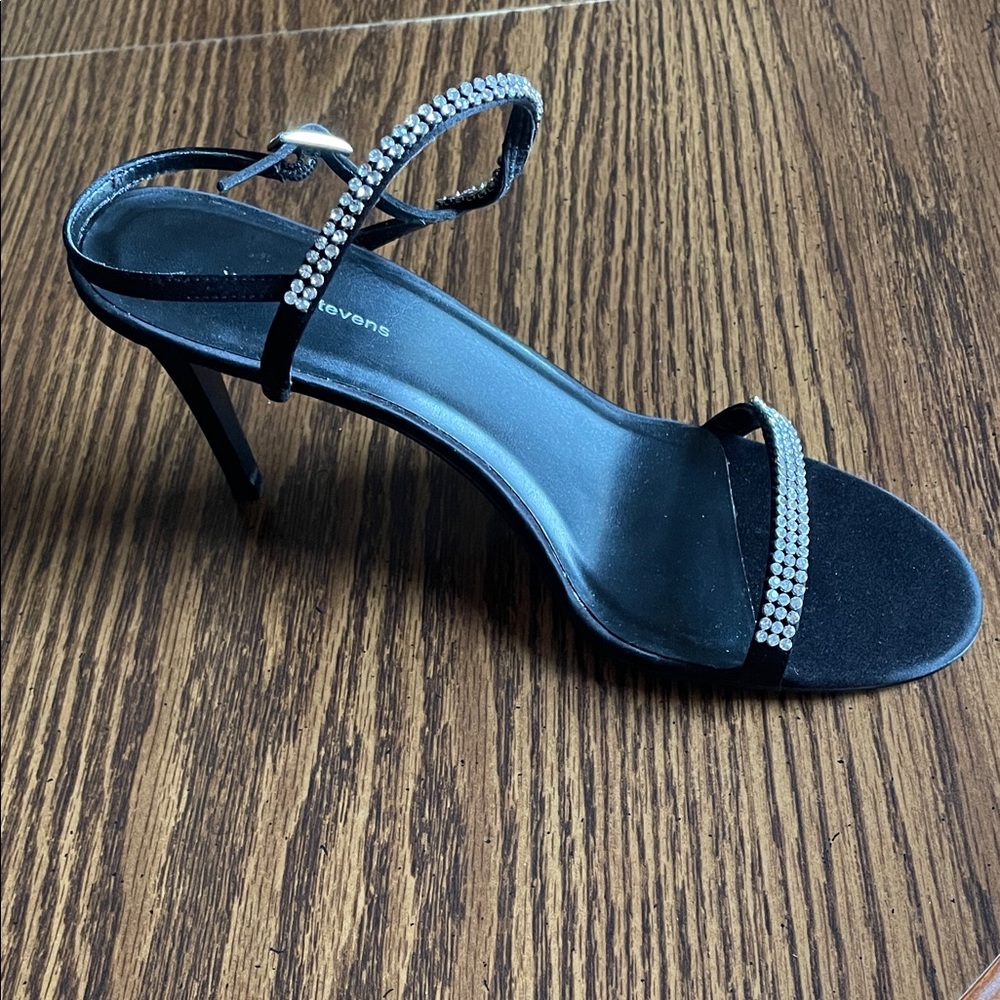 Valerie Stevens Black Heels with Rhinestone Accents